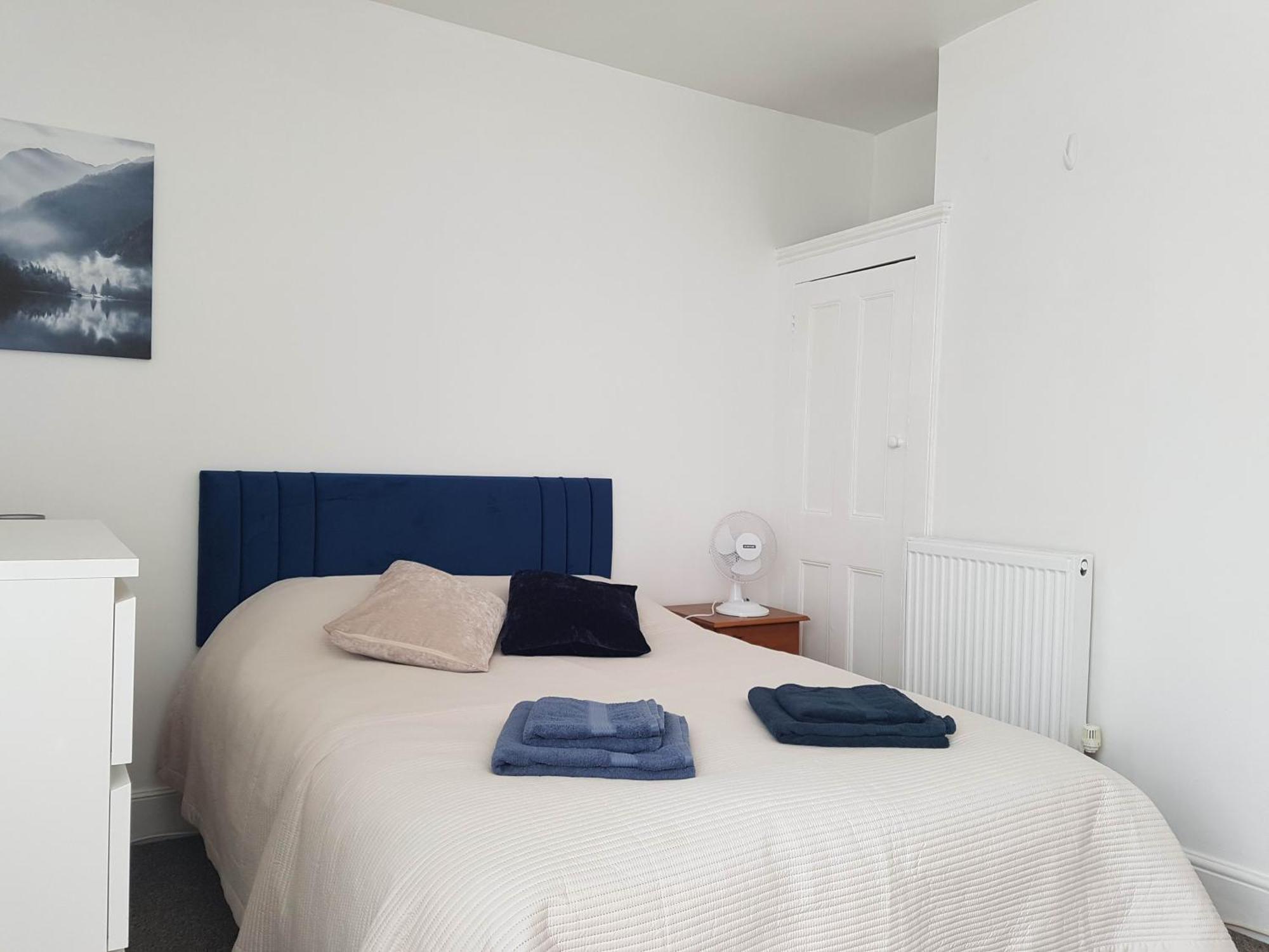House Near Centre 3 Bedrooms *